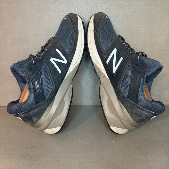 New Balance | 990V5 Shoes - Navy Blue ; Womens 8.5 - Picture 4 of 8